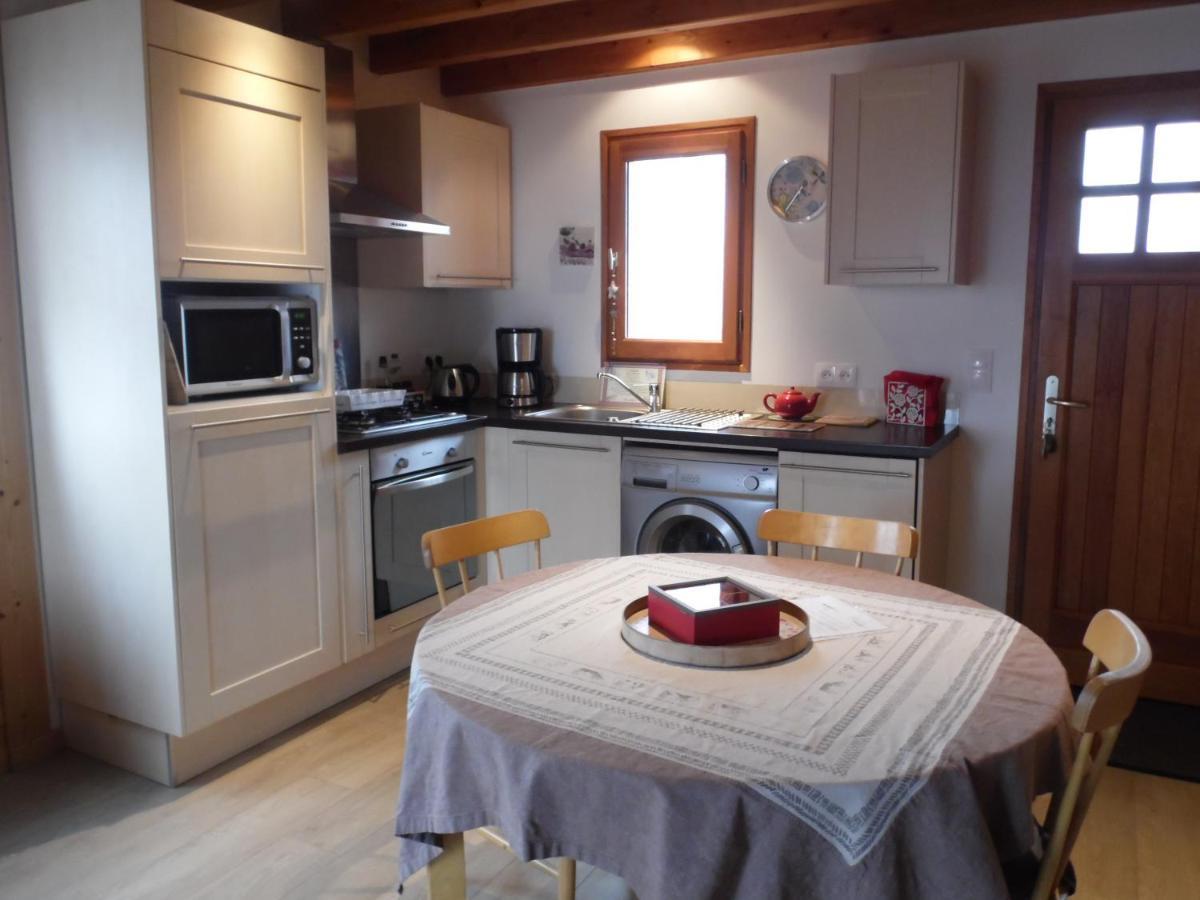Chalet Des Clarines Saint-Genès-Champespe المظهر الخارجي الصورة